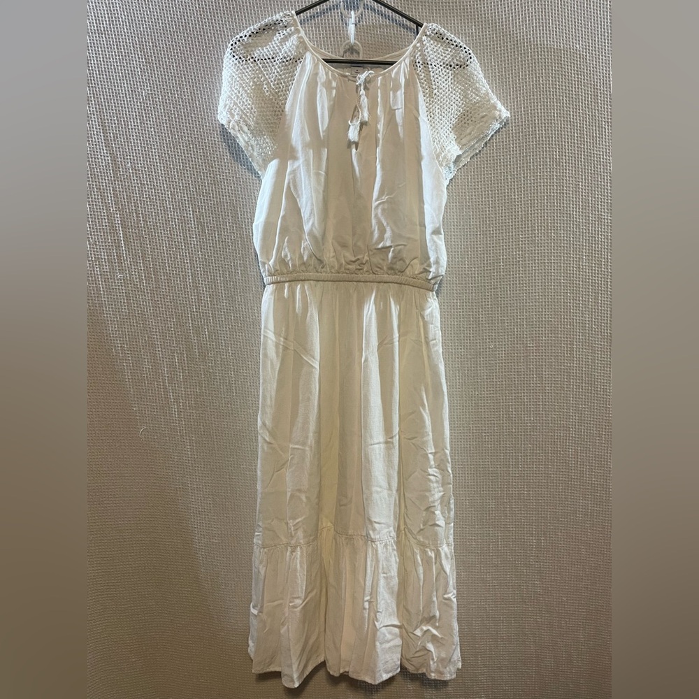 ❤️Elegant White maxi Summer Dress old navy size medium